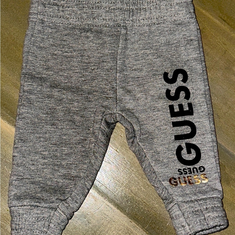 Guess baby grey sweatpants 0-3 months-name brand gray pants